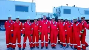 وزير البترول يجري مباحثات مع فريق شركة الحديثة للحفر المصرية في الكويت